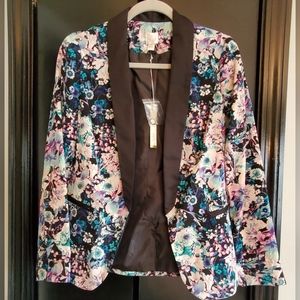 NWT Lauren Conrad blazer Sm